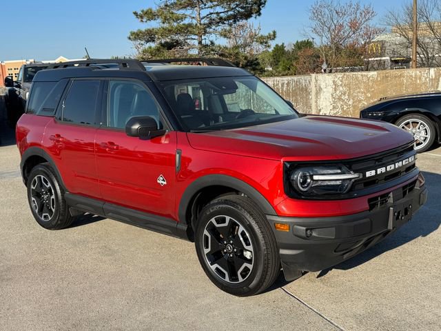 Certified 2024 Ford Bronco Sport Outer Banks w/ Tech Package AWD/4WD image 8