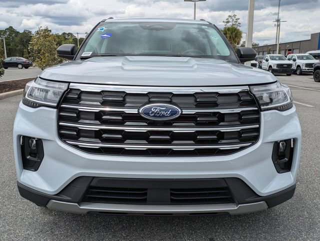 Certified 2026 Ford Explorer Active w/ Active Comfort Package RWD image 9