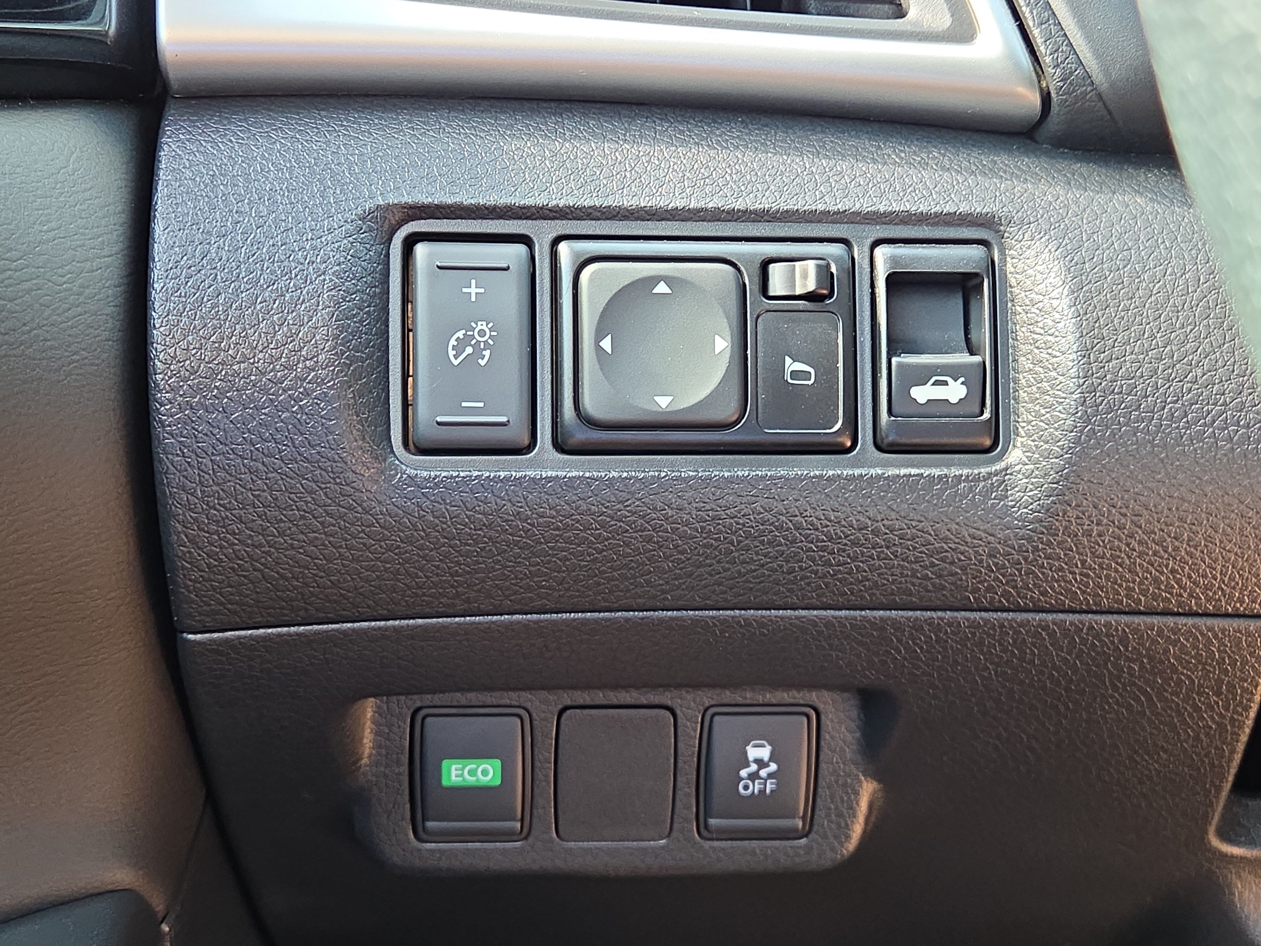 Used 2019 Nissan Sentra SL FWD image 26