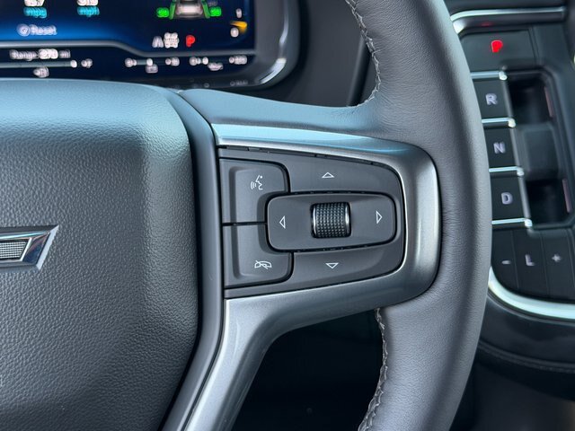 Used 2022 Chevrolet Tahoe Z71 w/ Z71 Off-Road Package AWD/4WD image 19