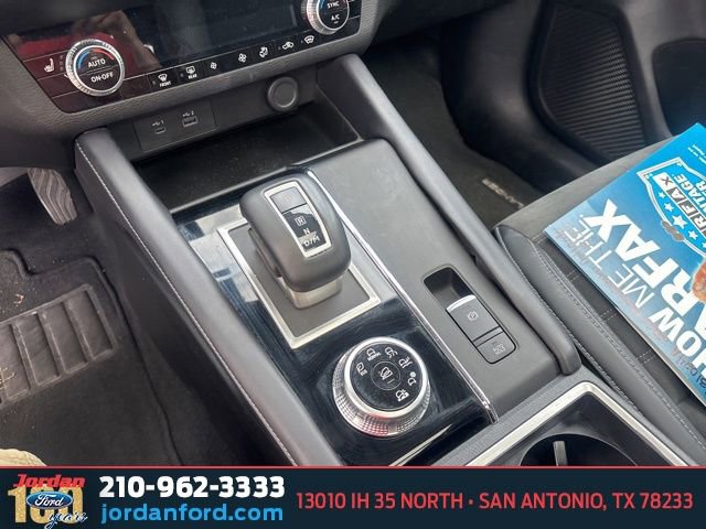 Used 2023 Mitsubishi Outlander SE AWD/4WD image 18