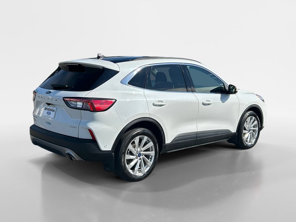 Certified 2021 Ford Escape Titanium w/ Titanium Elite Package AWD/4WD image 9