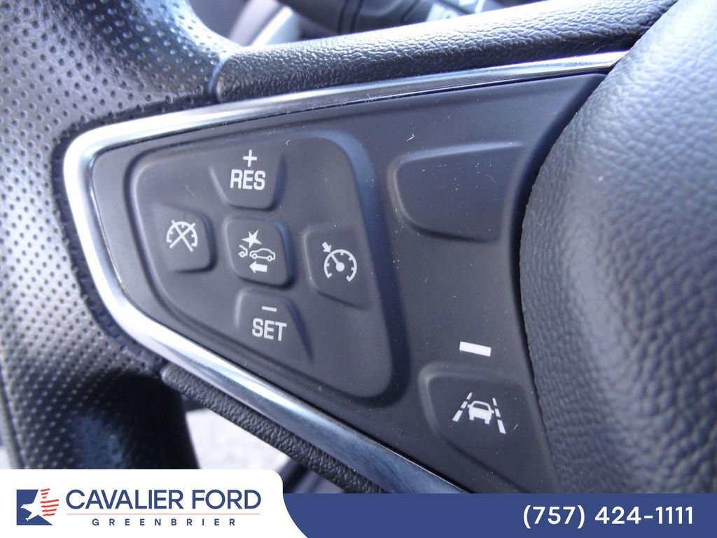 Used 2024 Chevrolet Malibu LT FWD image 16
