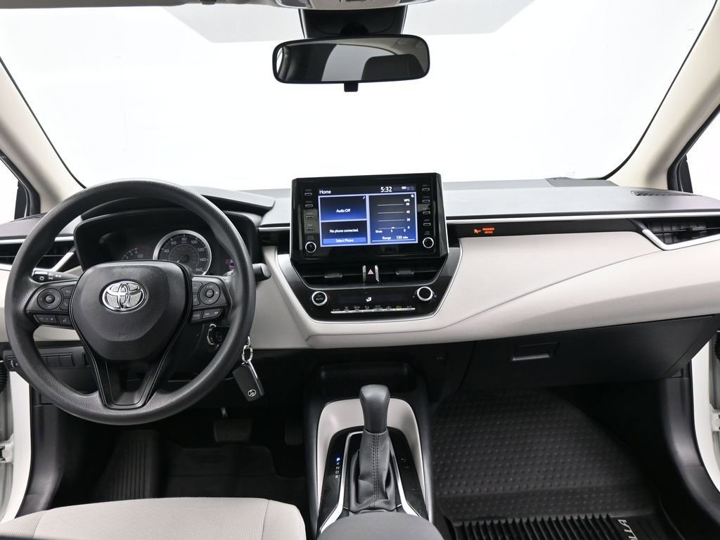 Used 2020 Toyota Corolla LE image 44