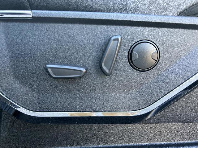 Certified 2024 Ford F350 Lariat w/ Lariat Ultimate Package image 30