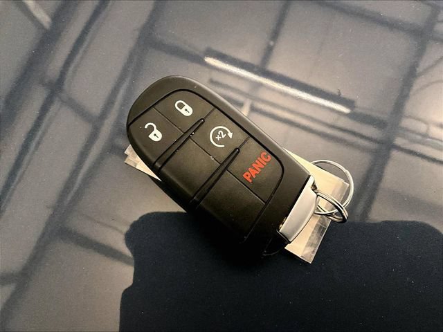 Used 2021 Dodge Durango GT w/ Blacktop Package AWD/4WD image 9