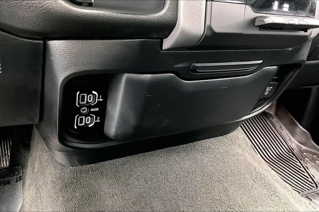 Used 2024 RAM 1500 Big Horn AWD/4WD image 33