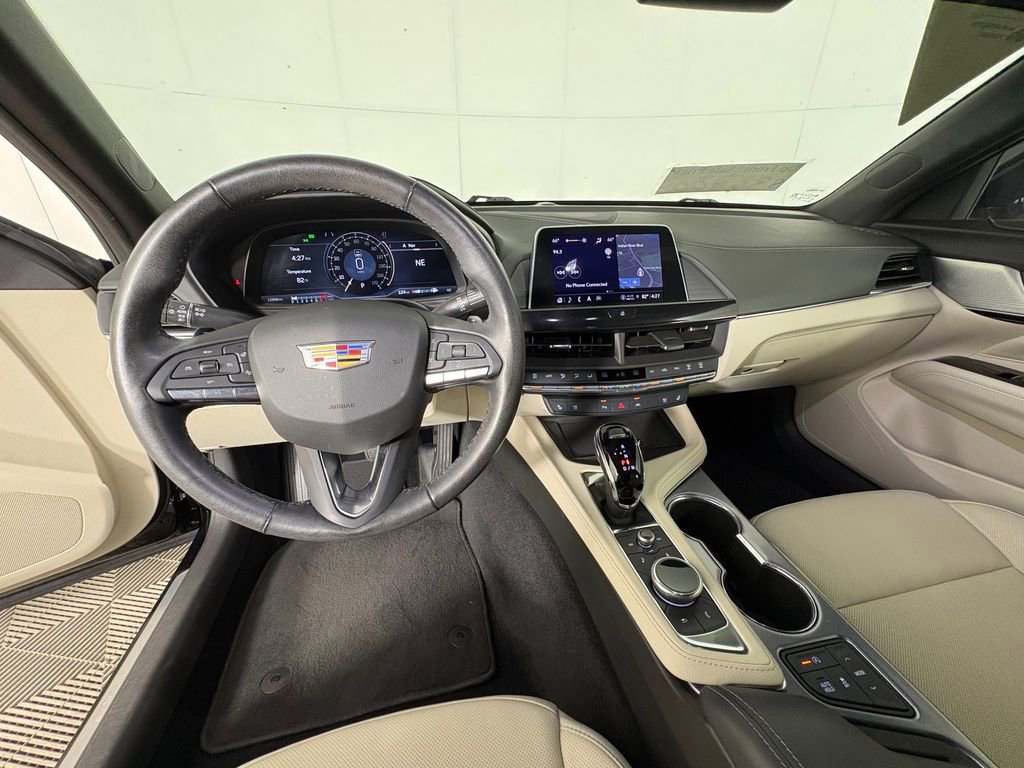 Used 2024 Cadillac CT4 Premium Luxury RWD image 8