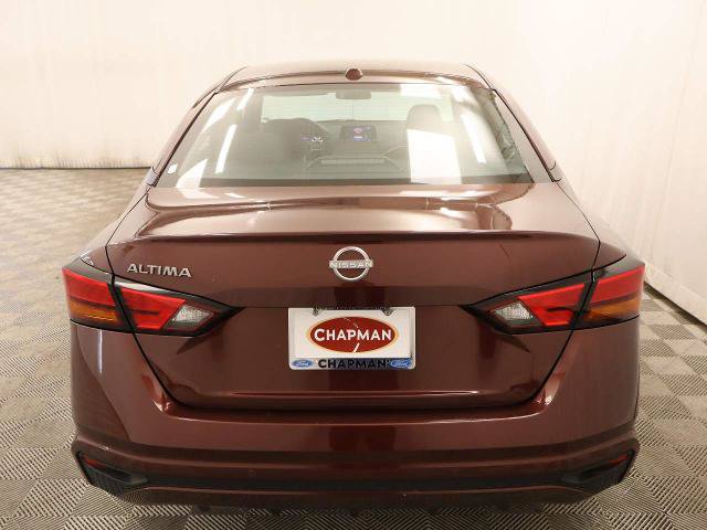 Used 2025 Nissan Altima 2.5 SV FWD image 21
