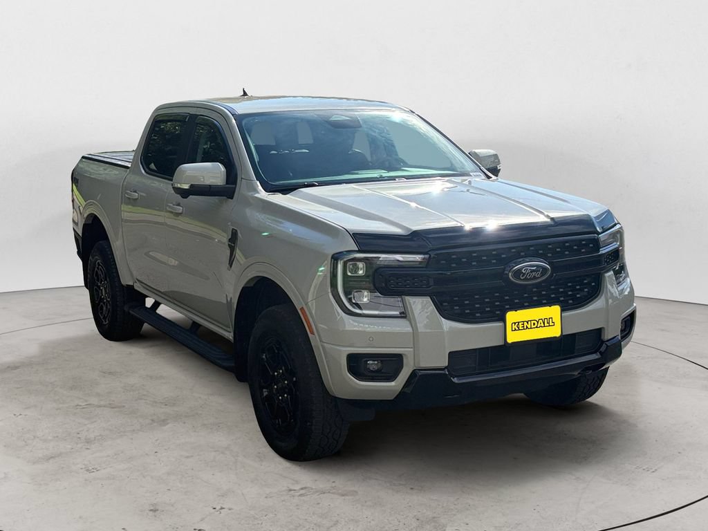 Certified 2025 Ford Ranger Lariat w/ FX4 Off-Road Package AWD/4WD image 3