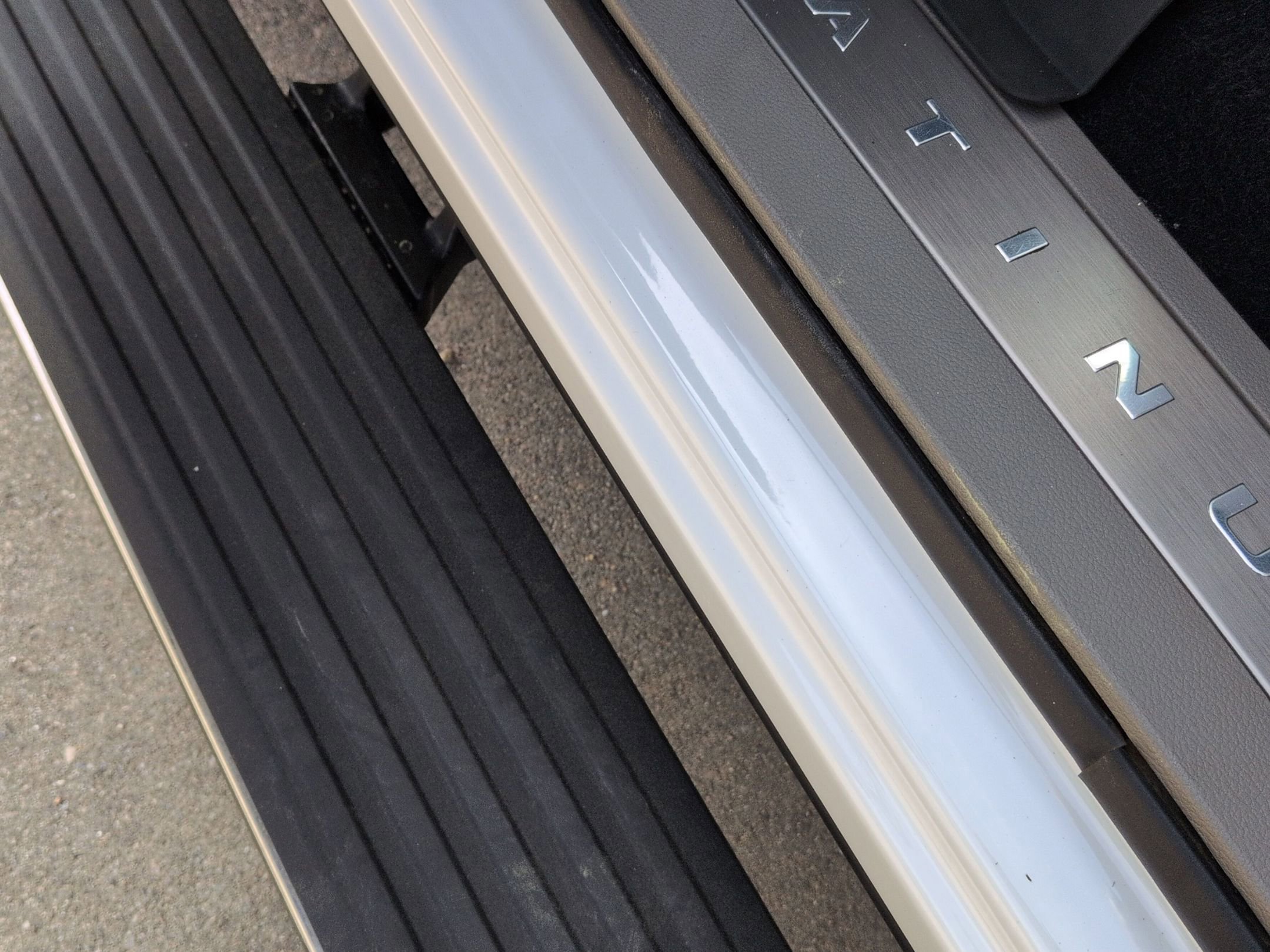 Certified 2024 Ford F150 Platinum w/ Equipment Group 703A Plus image 16