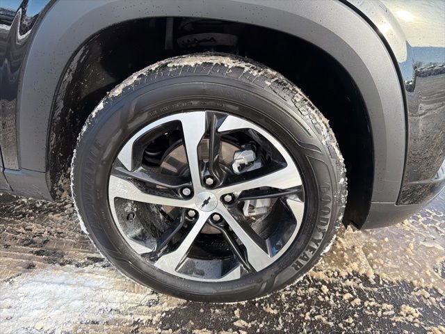 Used 2024 Chevrolet Trax RS image 7