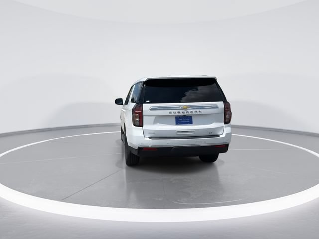 Used 2024 Chevrolet Suburban LT w/ Luxury Package AWD/4WD image 6