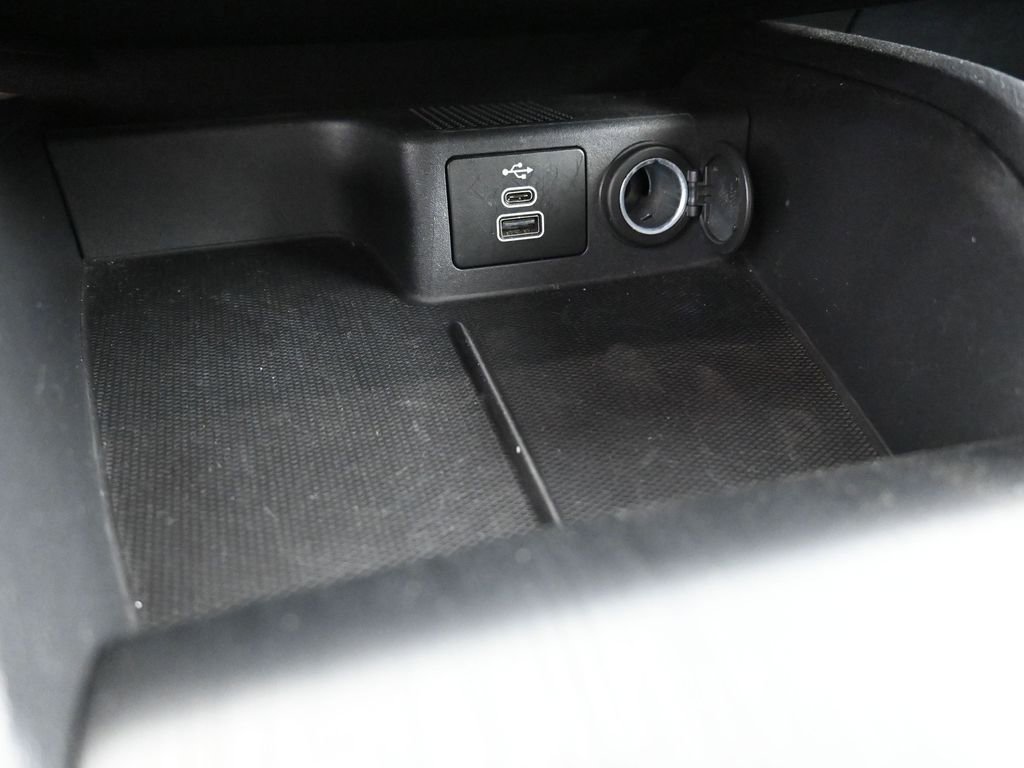 Certified 2025 Ford Escape ST-Line image 29