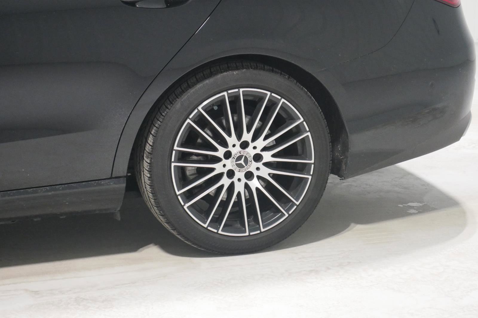 Used 2022 Mercedes-Benz C 300 4MATIC Sedan image 26