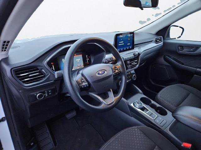 Certified 2025 Ford Escape Active FWD image 9