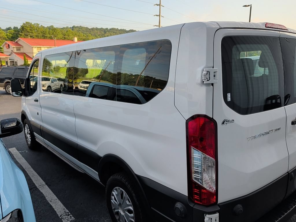 Certified 2024 Ford Transit 350 XLT RWD image 5