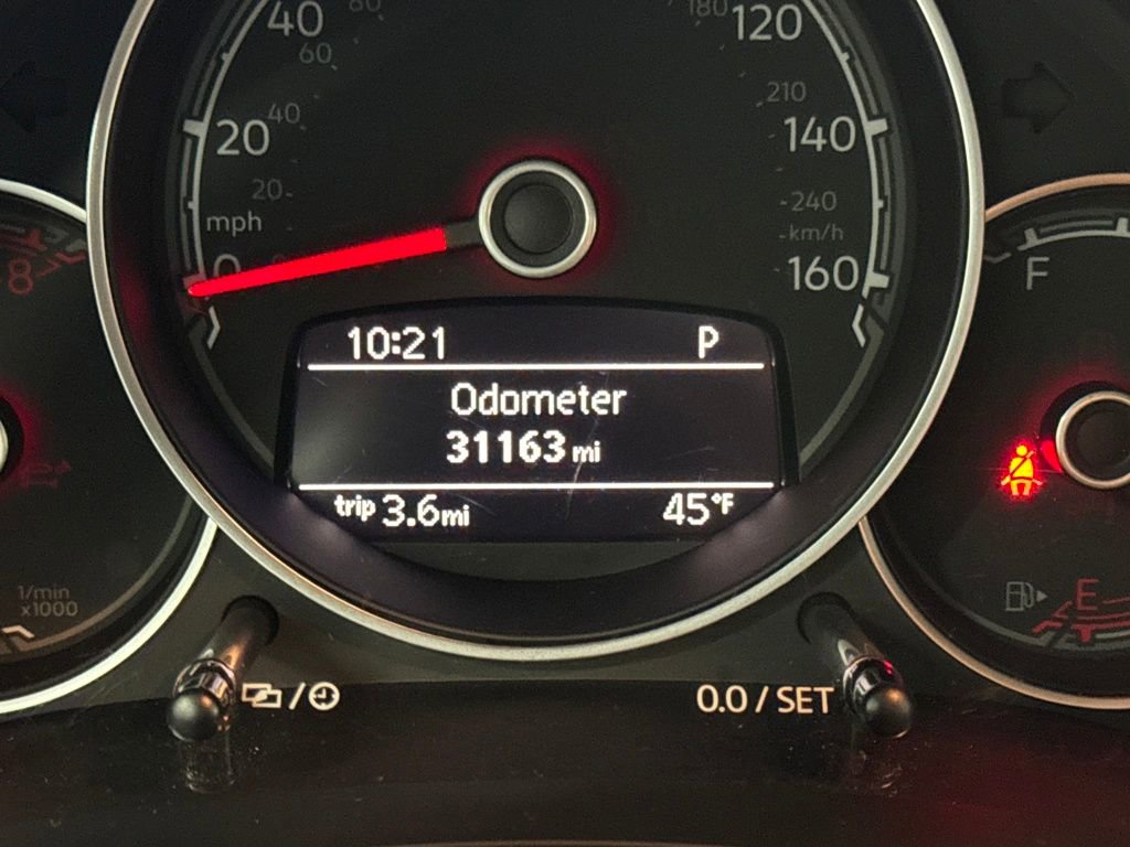 Used 2019 Volkswagen Beetle 2.0T Final Edition SEL image 16