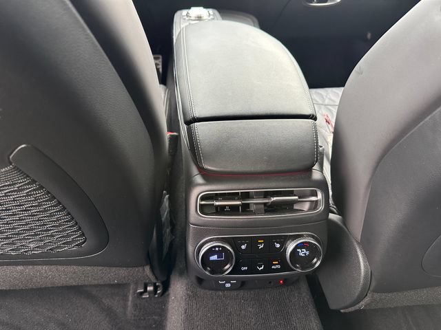 Used 2023 Genesis GV70 3.5T Sport w/ Sport Prestige Package AWD/4WD image 17