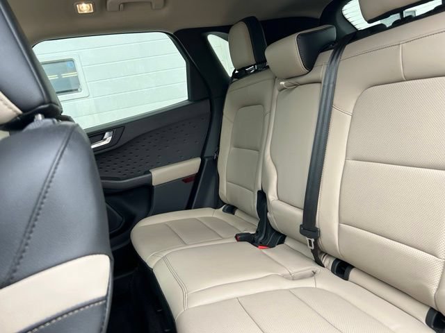 Certified 2020 Ford Escape SEL FWD image 9