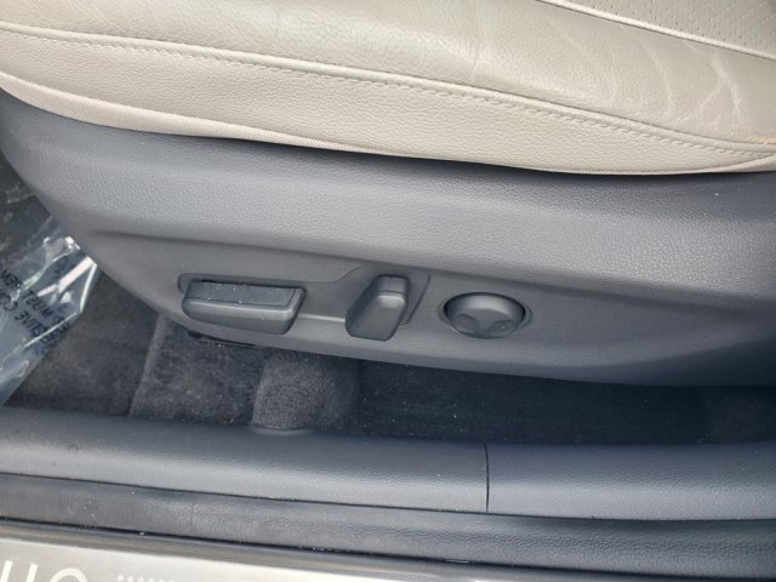 Used 2019 Hyundai Ioniq Limited w/ Ultimate Package 02 image 12