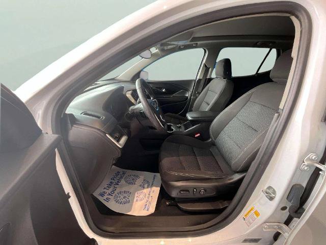 Used 2022 GMC Terrain SLE w/ Driver Convenience Package AWD/4WD image 13