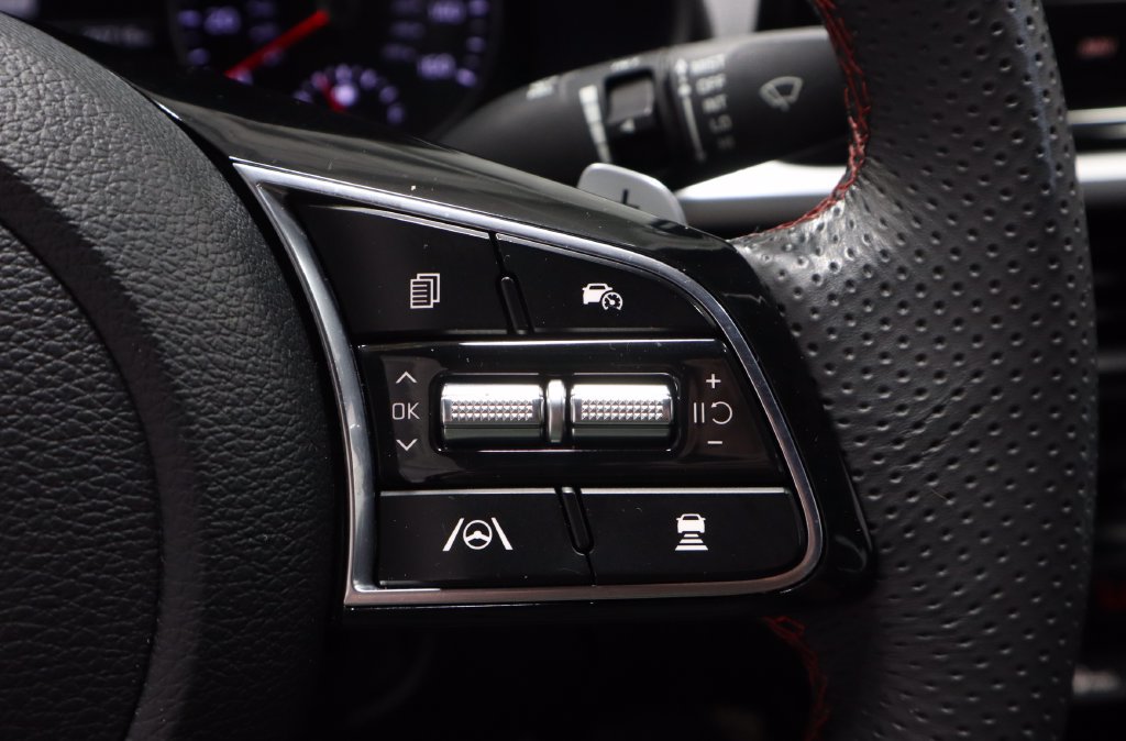 Used 2024 Kia Forte GT FWD image 29