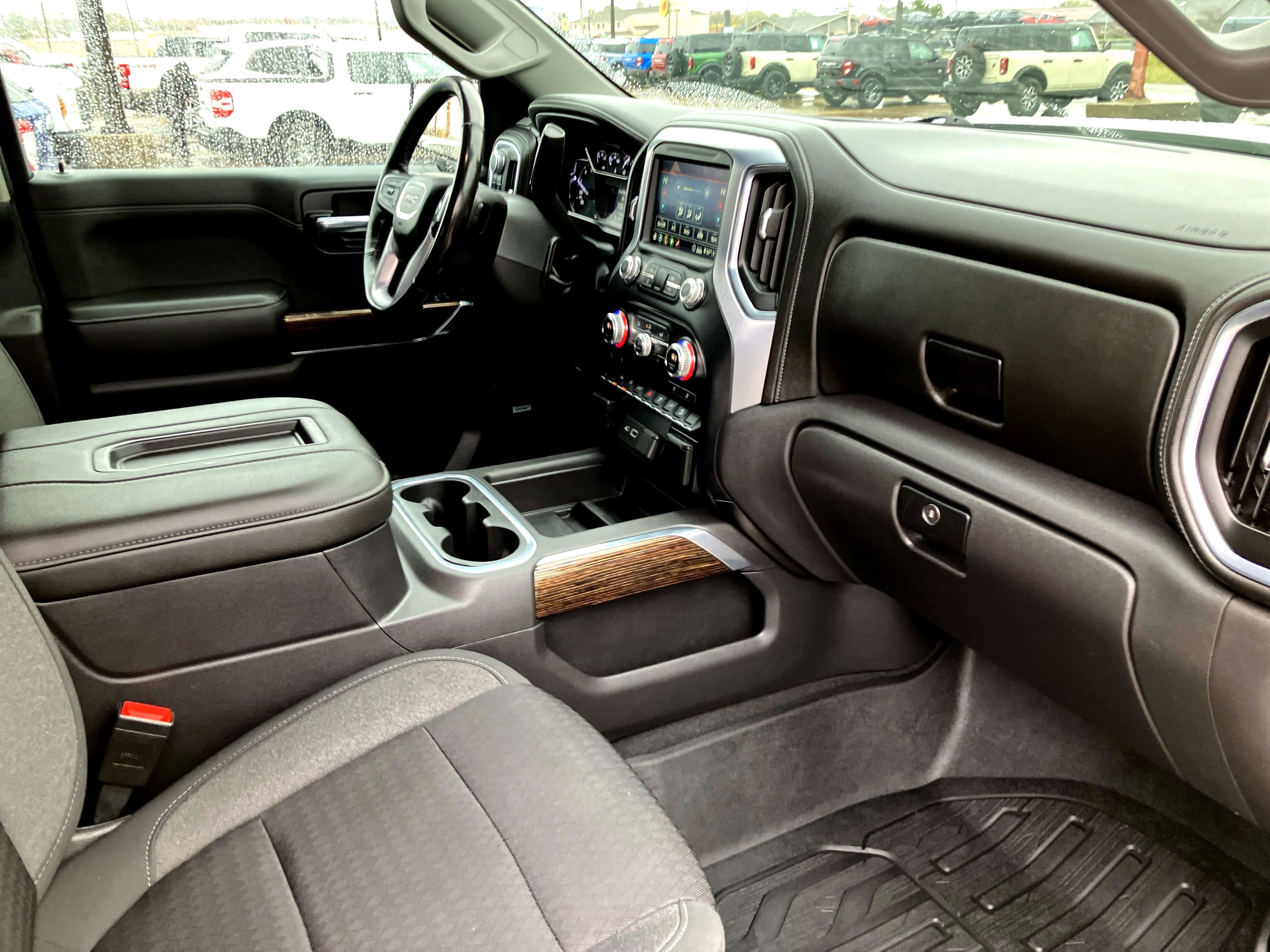 Used 2020 GMC Sierra 1500 Elevation w/ Elevation Value Package image 36