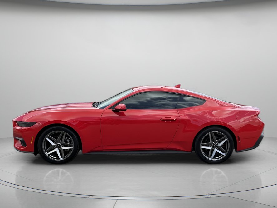 Certified 2025 Ford Mustang Coupe RWD image 5