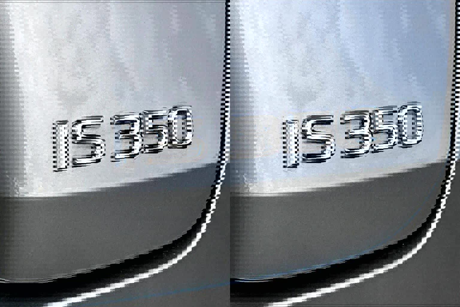 Used 2023 Lexus IS 350 F Sport image 12