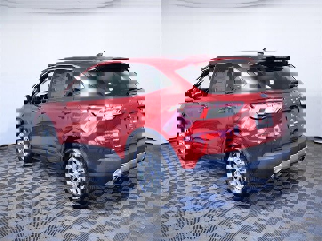 Certified 2022 Ford Escape SE w/ Cold Weather Package image 6