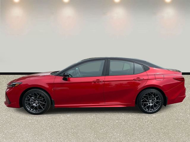 Used 2025 Toyota Camry XSE AWD/4WD image 8