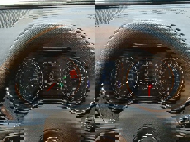 Used 2021 Jeep Cherokee Latitude image 10