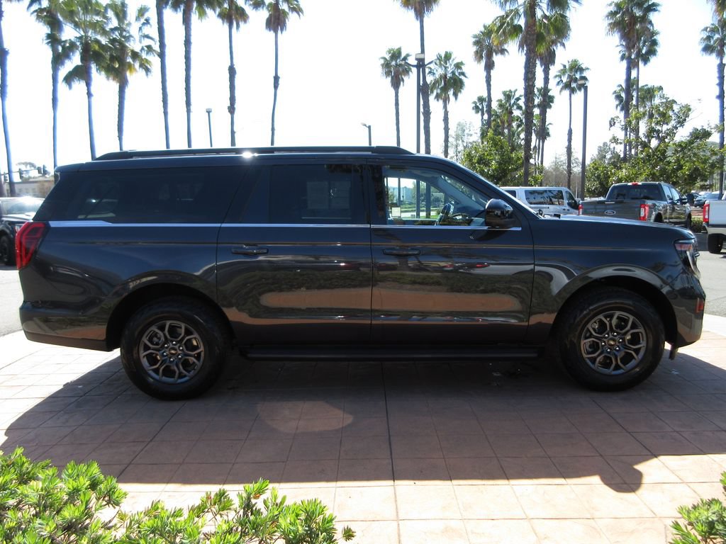 Certified 2025 Ford Expedition Max Active RWD image 5