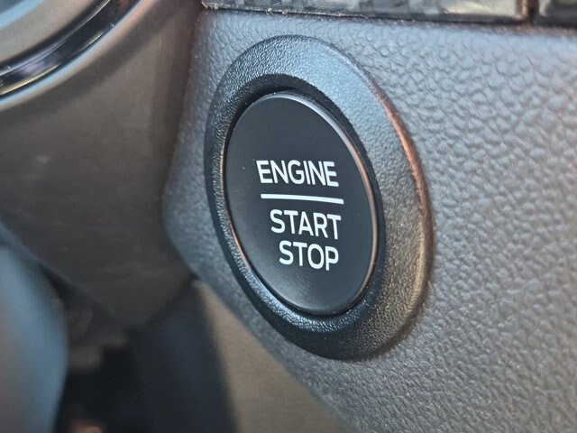 Certified 2024 Ford Escape ST-Line AWD/4WD image 17