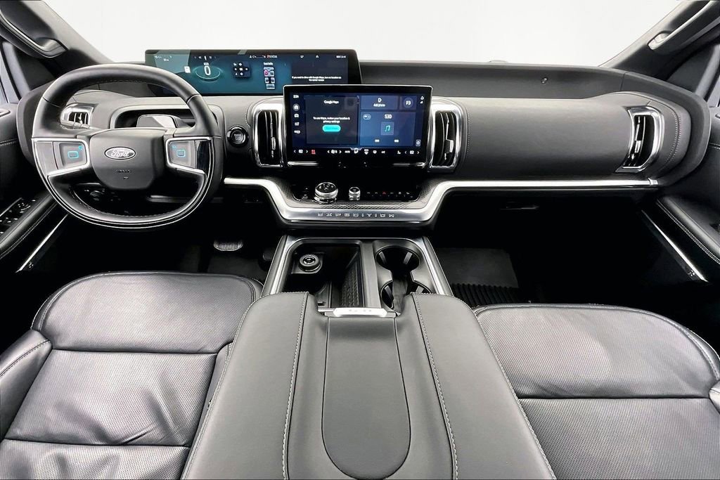 Certified 2025 Ford Expedition Platinum w/ Stealth Performance Package image 16