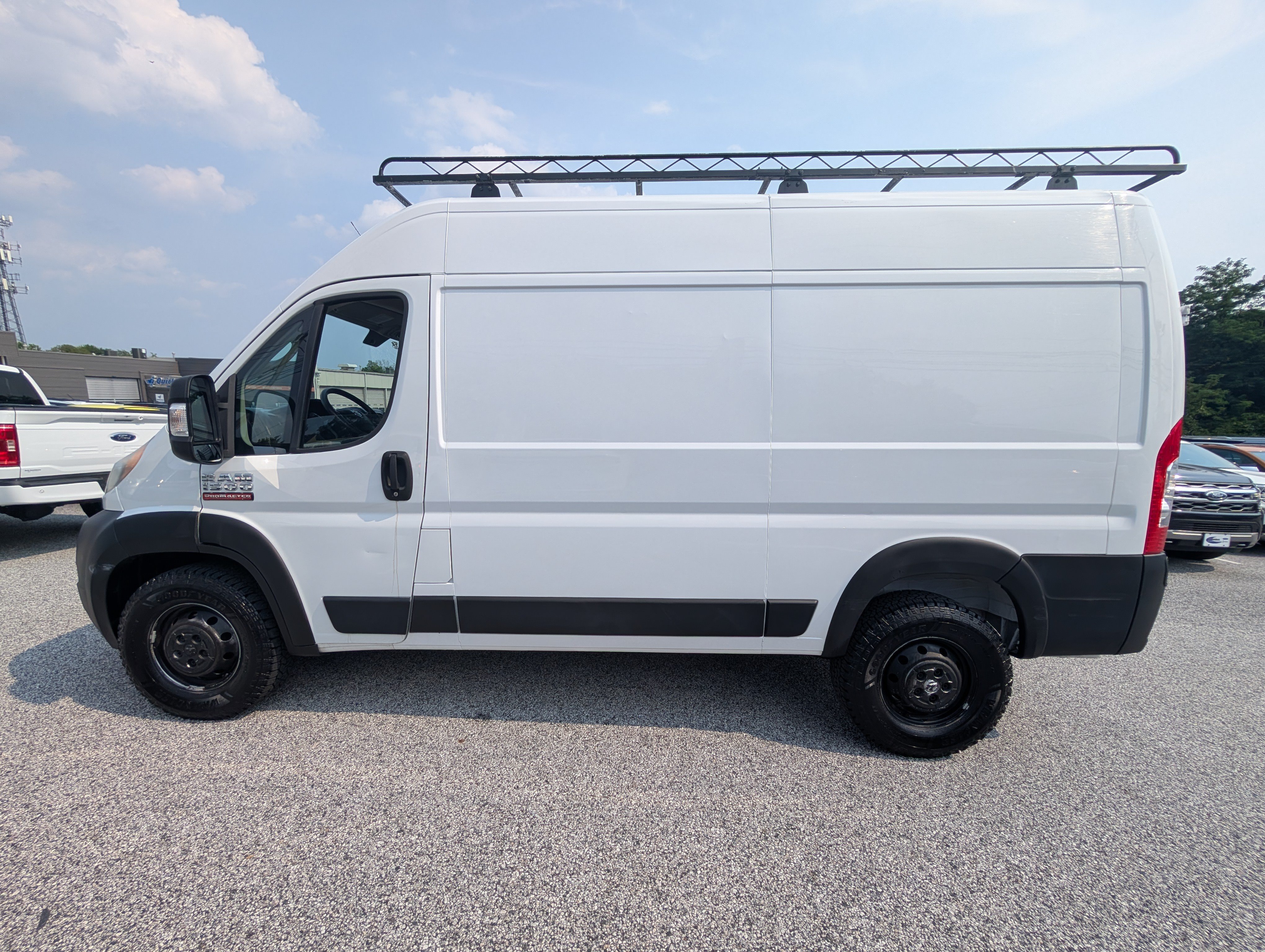 Used 2020 RAM ProMaster 1500 FWD image 3