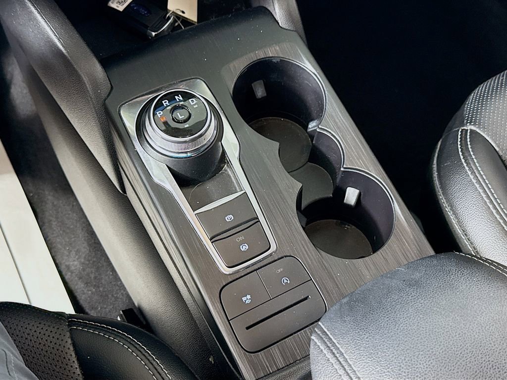 Certified 2022 Ford Escape SEL FWD image 19