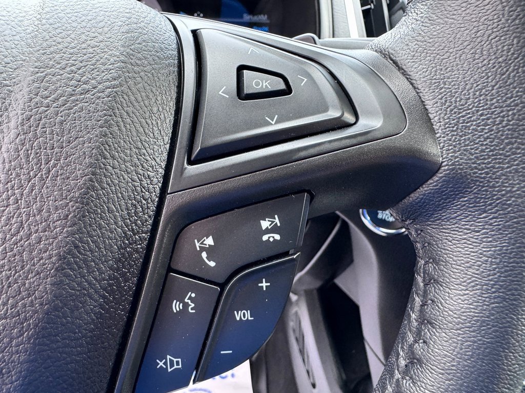 Certified 2022 Ford Edge SEL w/ Convenience Package image 16