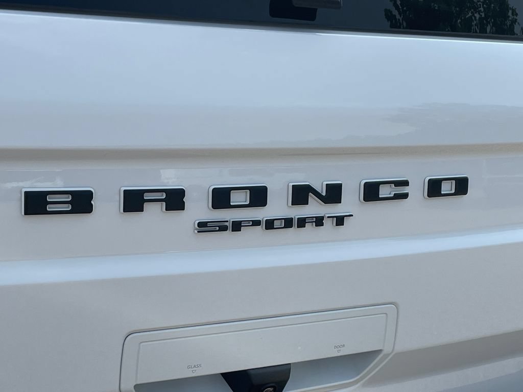 Certified 2022 Ford Bronco Sport Outer Banks w/ Tech Package AWD/4WD image 17