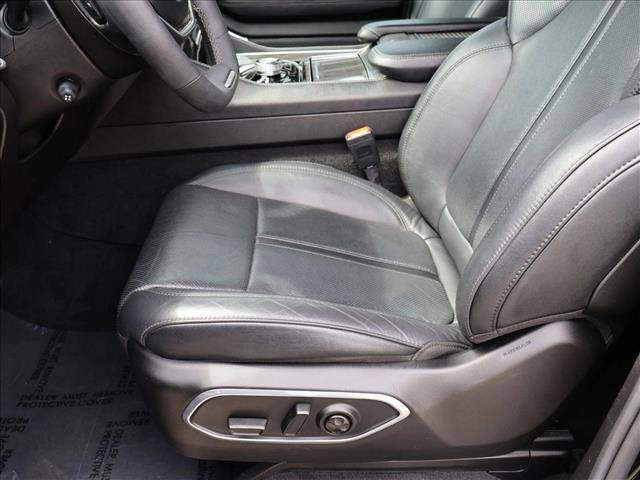 Used 2022 Jeep Wagoneer Series III w/ Convenience Group I AWD/4WD image 21