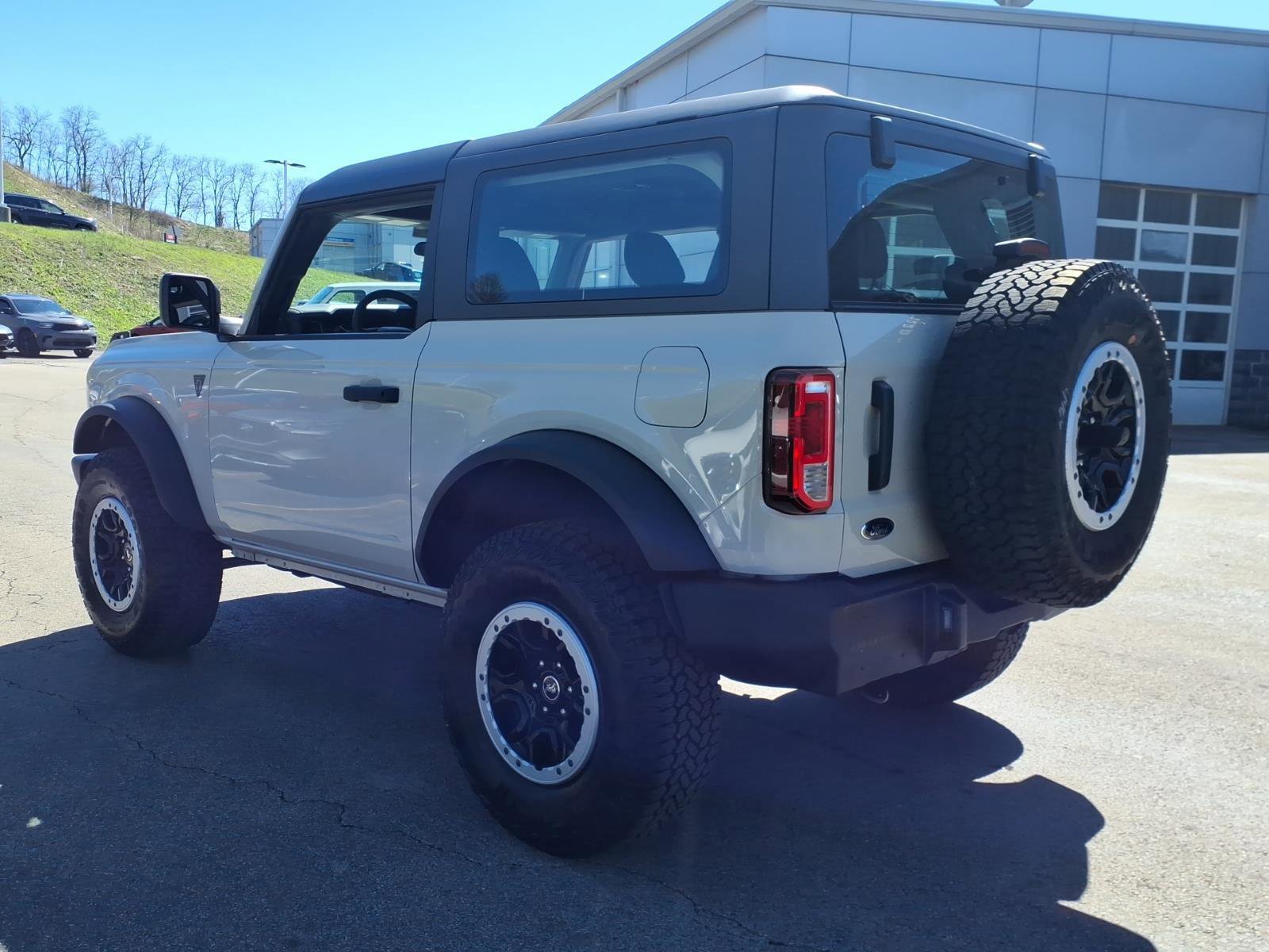 Certified 2025 Ford Bronco 2-Door w/ Sasquatch Package video 2