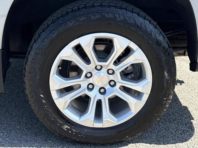Used 2023 Chevrolet Silverado 1500 LTZ AWD/4WD image 9