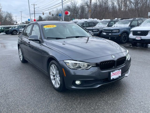 Used 2018 BMW 320i xDrive Sedan w/ Convenience Package image 8