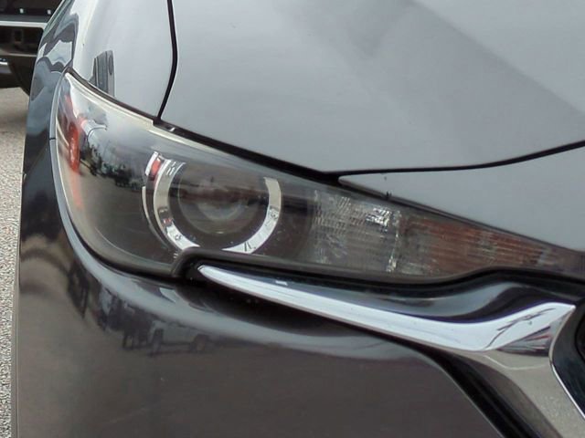 Used 2019 MAZDA CX-5 Touring image 10