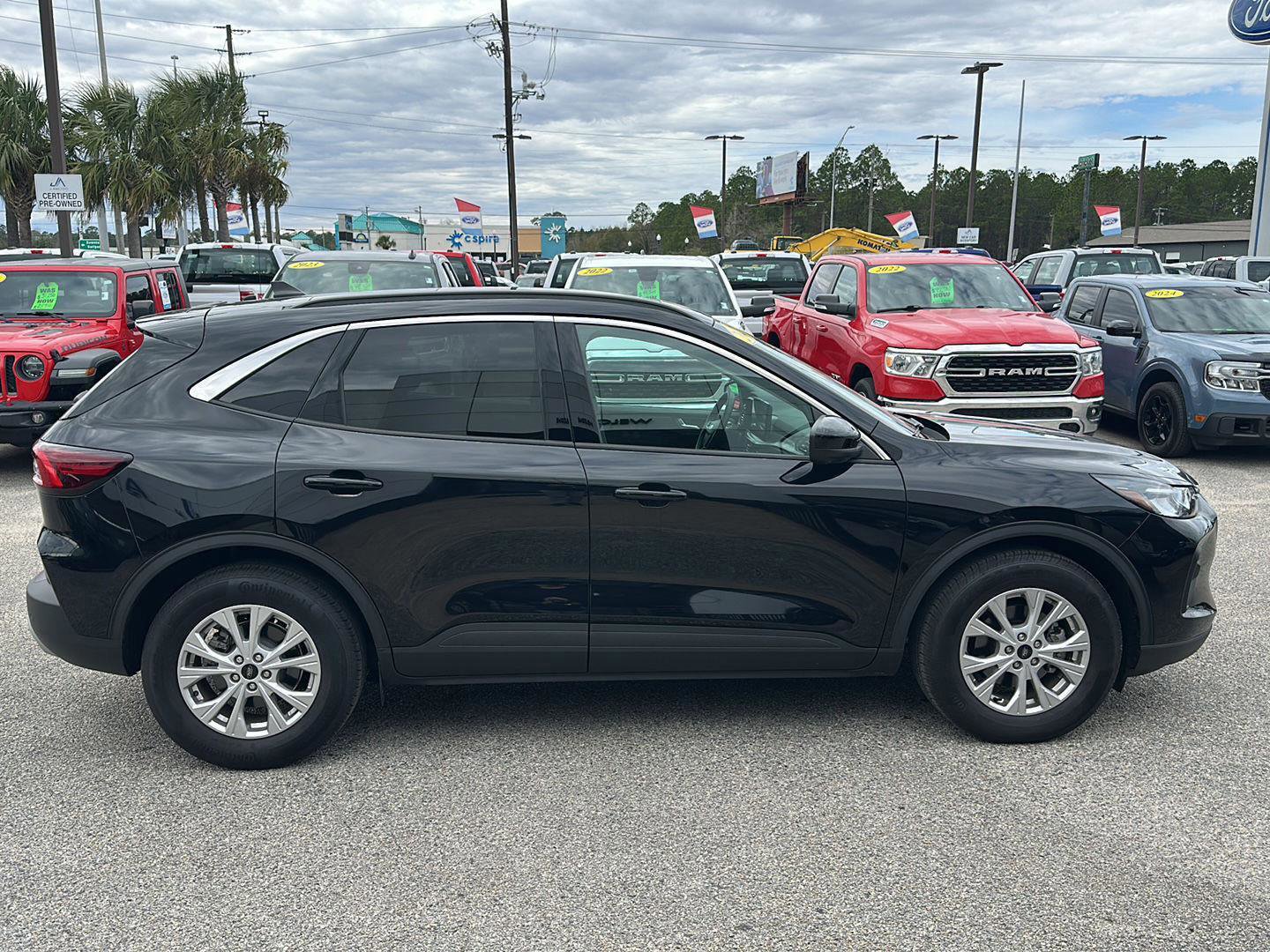 Certified 2024 Ford Escape Active w/ Tech Pack #2 image 11