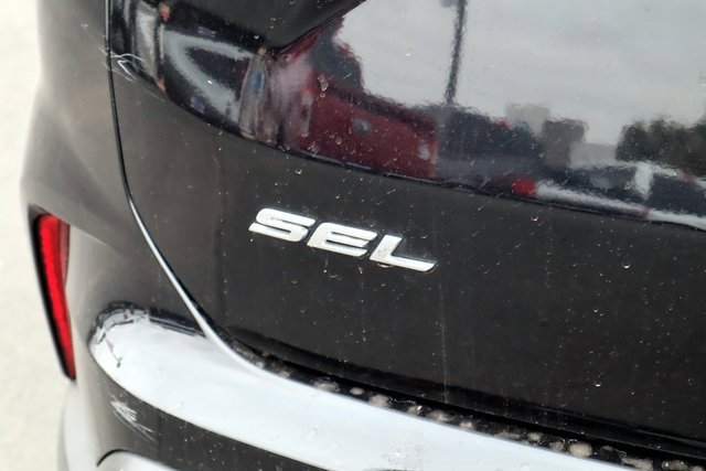 Certified 2022 Ford Edge SEL w/ Convenience Package image 14