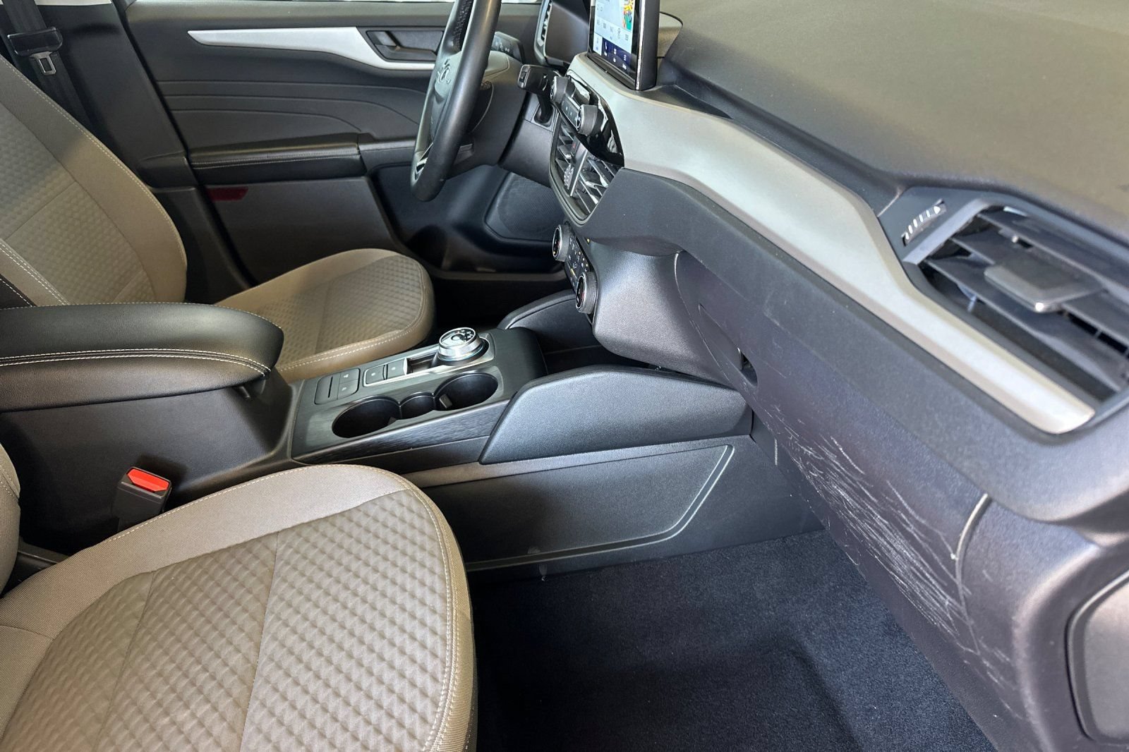 Certified 2022 Ford Escape SE w/ Convenience Package FWD image 19