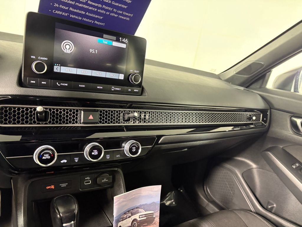 Used 2022 Honda Civic Sport image 18