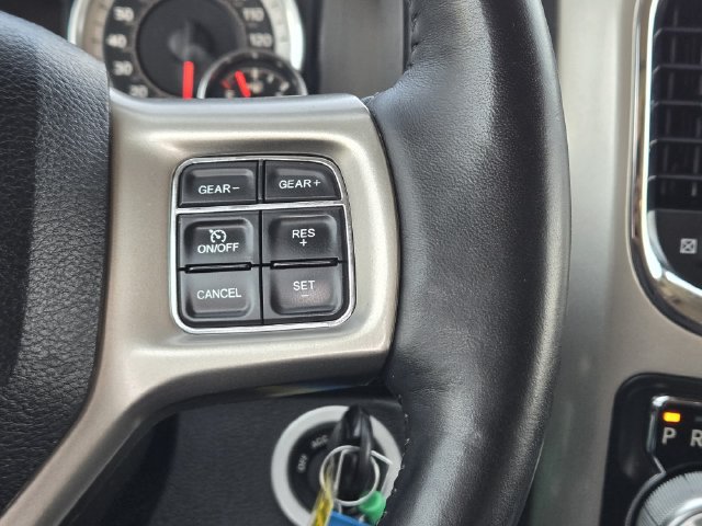 Used 2017 RAM 1500 Laramie AWD/4WD image 27